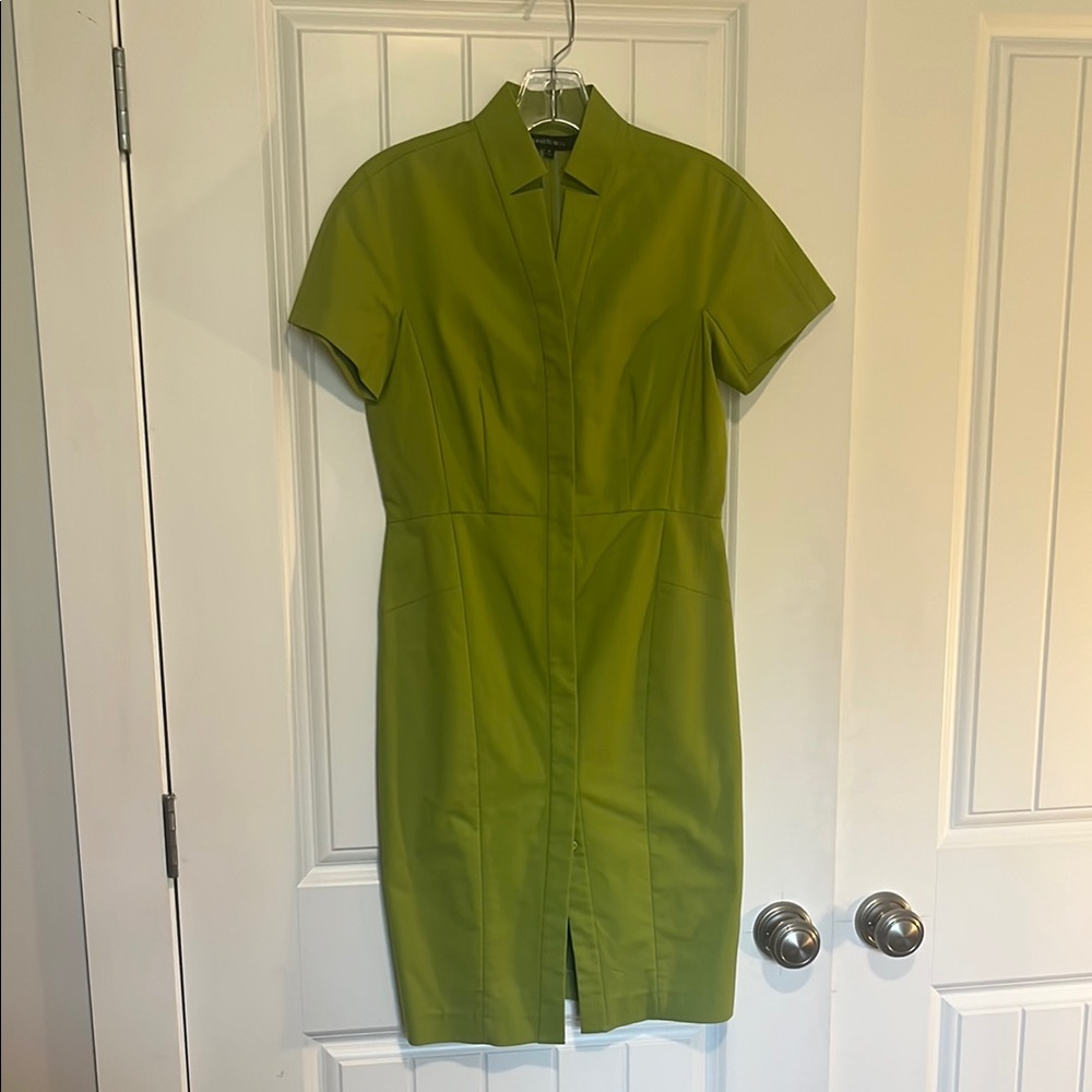 Elegant Green Women's Dress